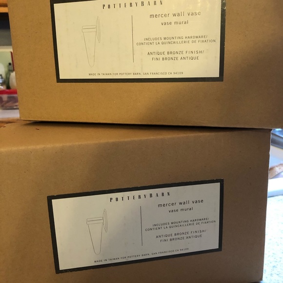 PAIR of Pottery Barrn Mercer Wall Vase Pair!!! - Picture 3 of 4